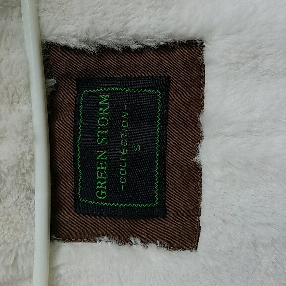 Coat Fall/Early Winter - Picture 9 of 12